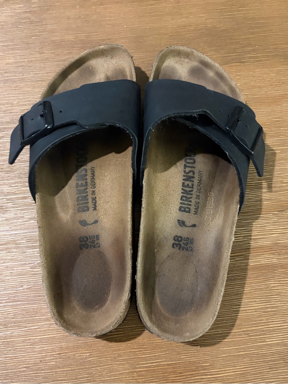 Birkenstock Madrid slide sandals in size EU 38 size 7